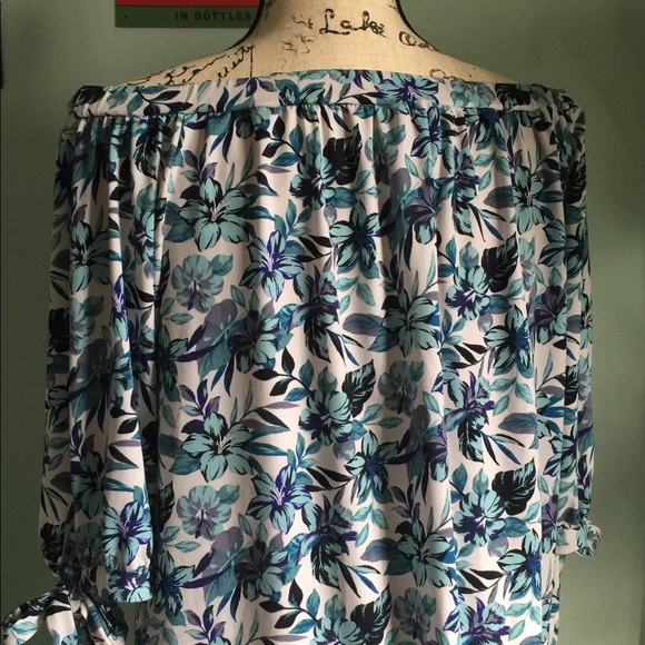 Sears Simply Styled Polyester Top Large - Picture 5 of 8